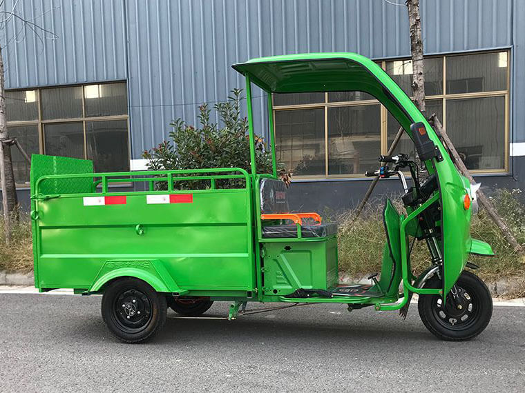 Triciclo eléctrico para el transporte de residuos TKW-2001 (2 contenedores)