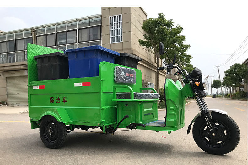 Tricycle électrique de transport des déchets TKW-4000 (4 bacs)