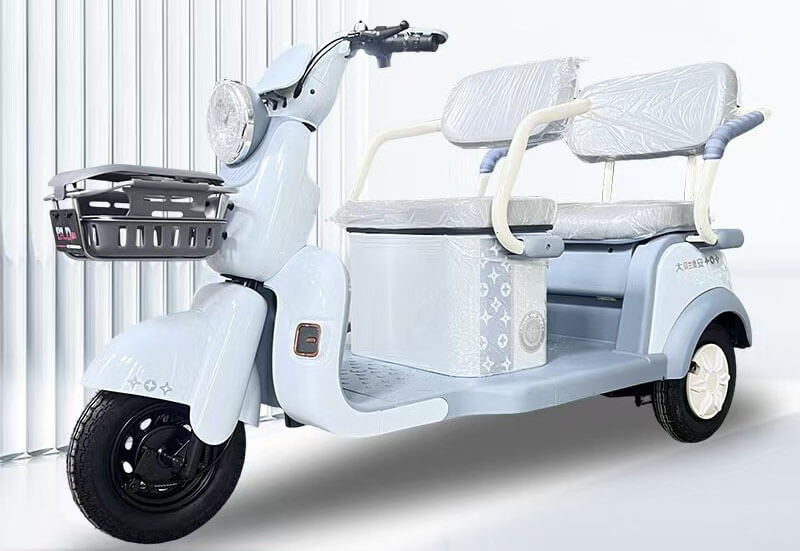 Tricycle électrique pour passagers TKW-GD01