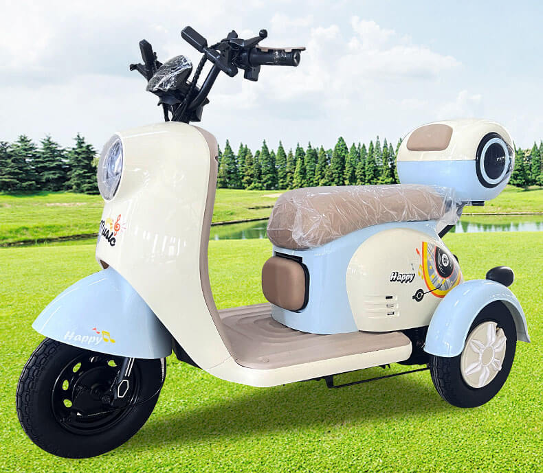 Triciclo elétrico de passageiros TKW-GD05